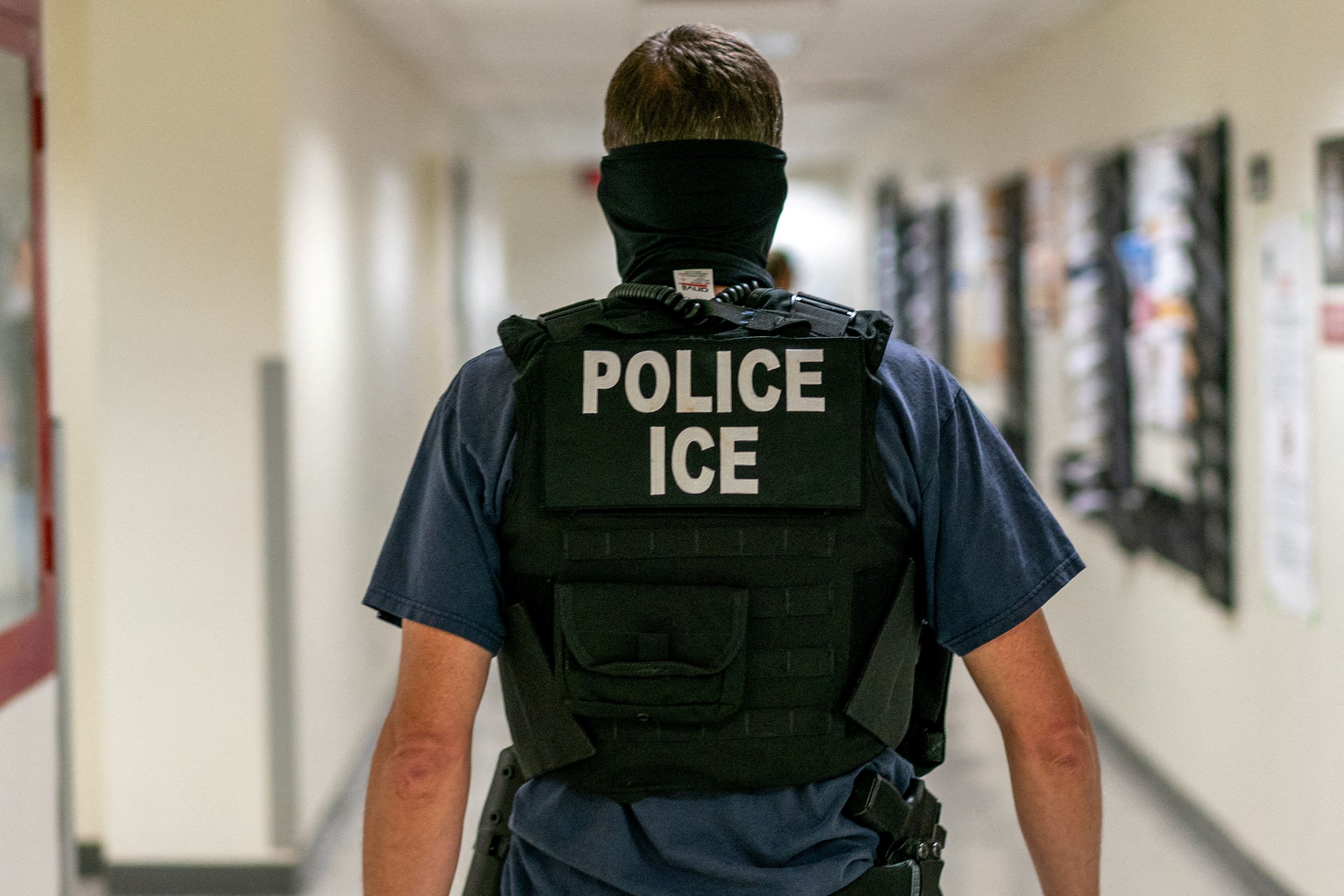 ICE coordinated deportation flights with Iran, emails reveal