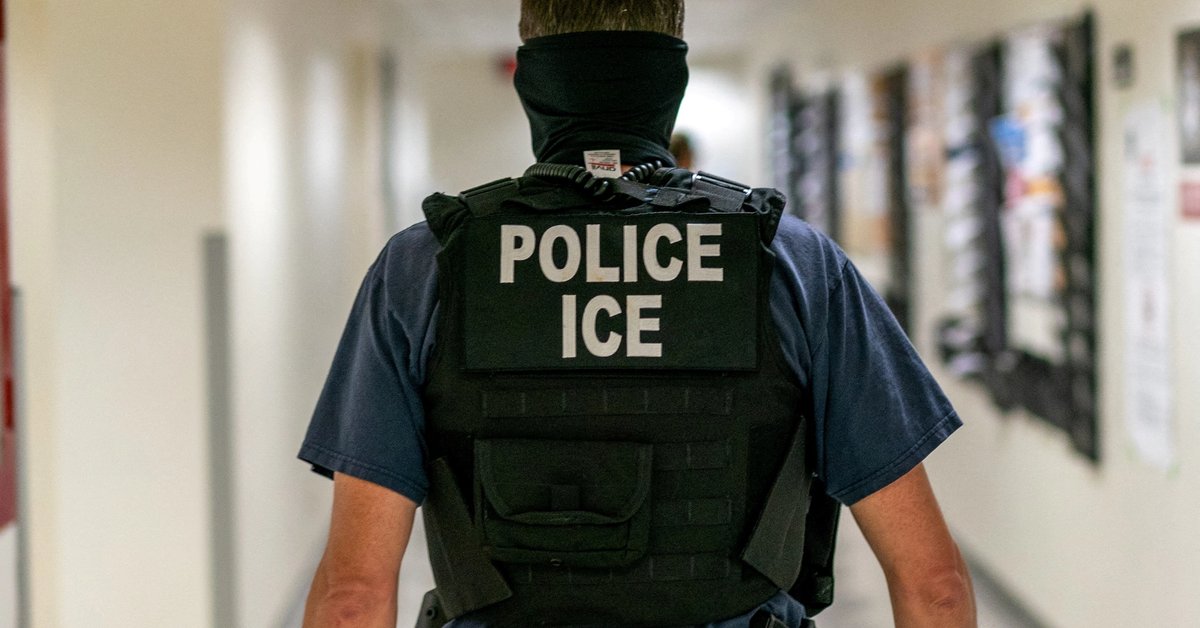 ICE coordinated deportation flights with Iran, emails reveal