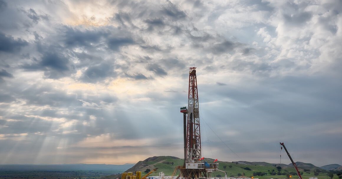 A US-Iran deal alone won't rescue Iran's oil economy
