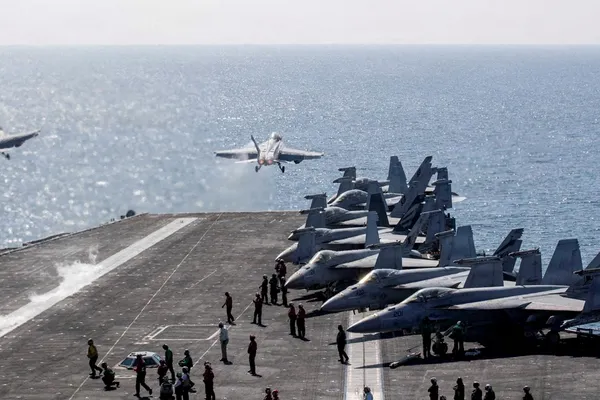 واشینگتنپست: آمریکا از فرصت آتشبس برای بازآرایی و تامین ناوها و هواپیماهایش استفاده کرد