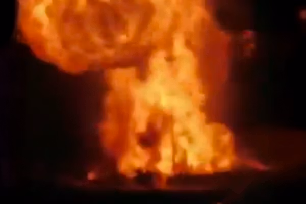 حمله پهپادی اوکراین نفتکش و تأسیسات بندر توآپس روسیه را به آتش کشید