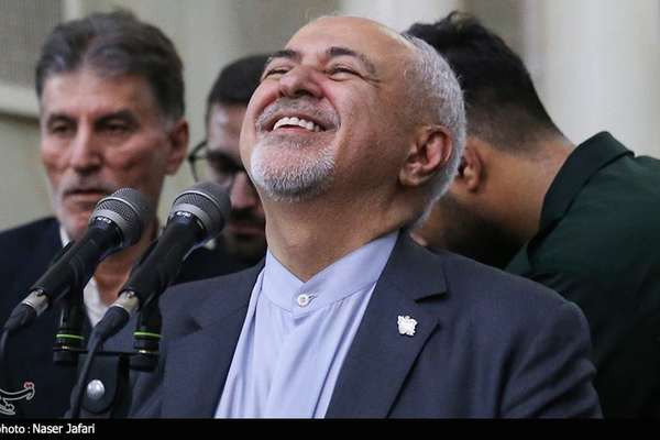 فعال اصلاحطلب: ظریف برای برجام ۱۰۰ سکه طلا نگرفت، به او دادند