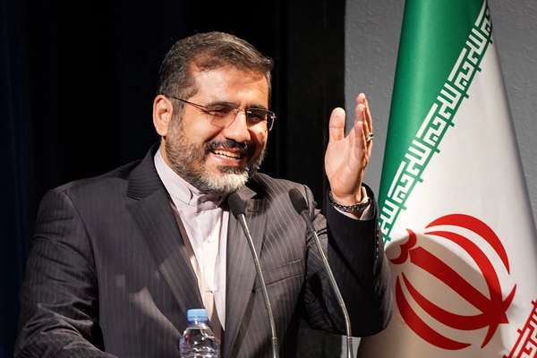 Iranian Minister Justifies Mandatory Hijab by Citing Ancient Carvings
