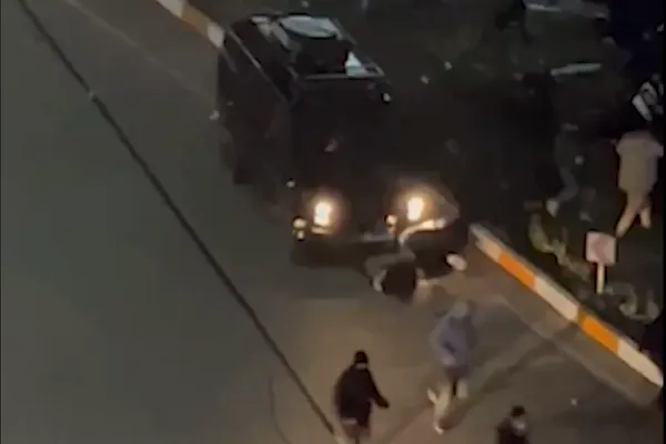 کانادا در واکنش به زیر گرفتن معترضان با خودرو زرهی، جمهوری اسلامی را بهشدت محکوم کرد