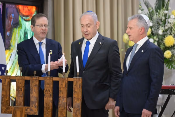 رییس موساد: عاملان حملات علیه یهودیان و حامیان ایرانی آنها را پیدا میکنیم