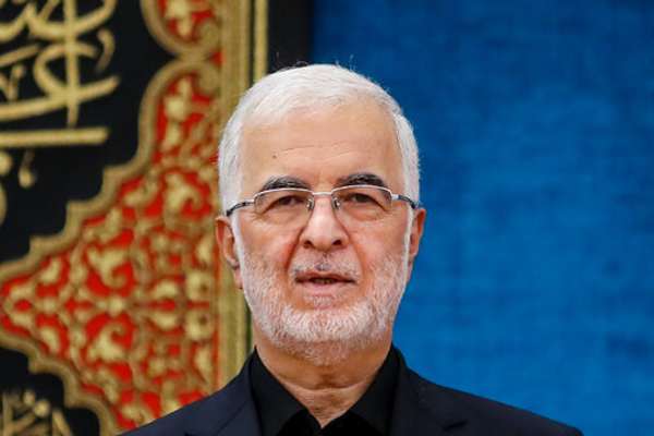 وزير الداخلية الإيراني: على الأفغان العودة إلى بلادهم وإعمارها