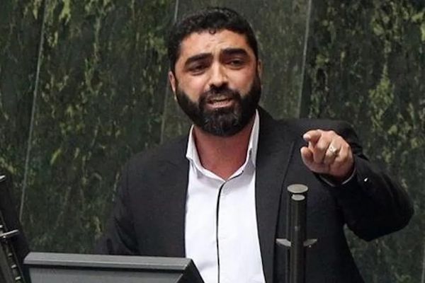 کمیسیون فرهنگی مجلس از صداوسیما خواست برنامههای محتوایی برای مقابله با «برهنگی» اجرا کند