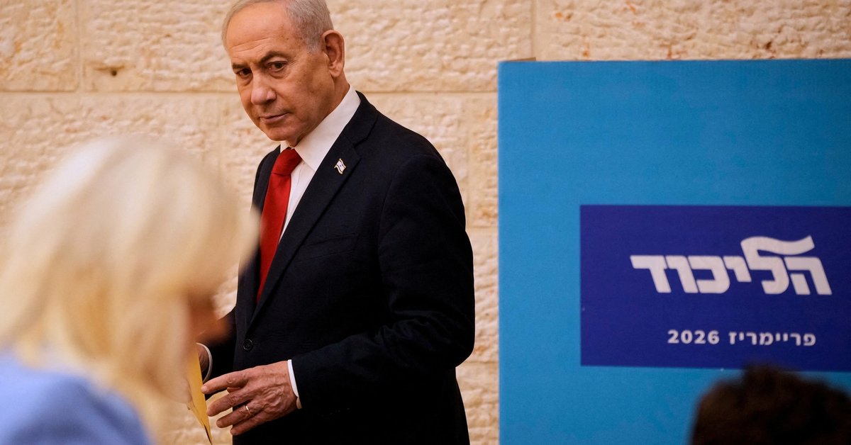 Netanyahu meets UAE President Mohammed bin Zayed in Abu Dhabi
