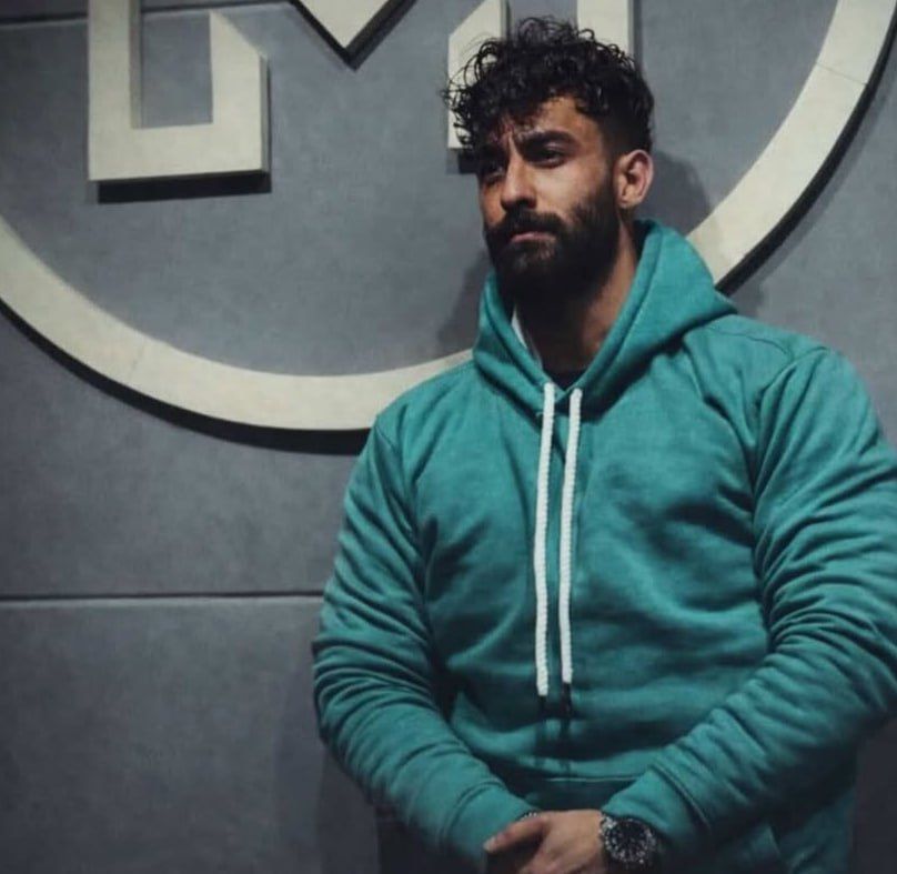 جمهوری اسلامی برای محمدحسین حسینی، فوتبالیست، حکم اعدام صادر کرد