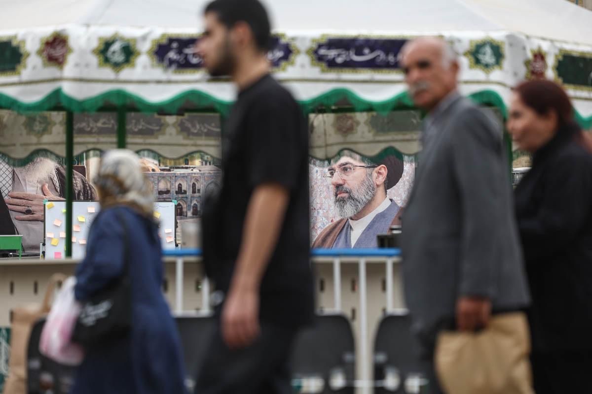 Iran can build missiles but can't afford chicken
