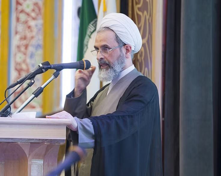 مدير الحوزات العلمية في إيران: "العفة والحجاب" أساس صحة المجتمع 