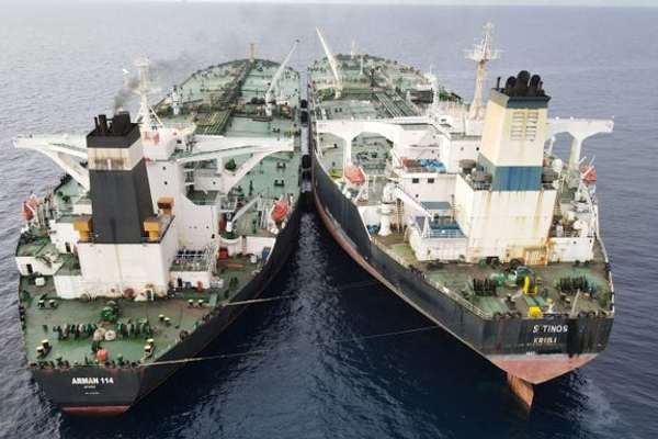 Oil sanctions squeeze Iranians as buoyant flows to China enrich elite
