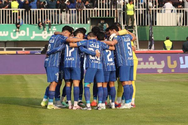 درخواست باشگاه استقلال برای تعویق بازی با فولاد هرمزگان پیش از بازی مرگ و زندگی در آسیا