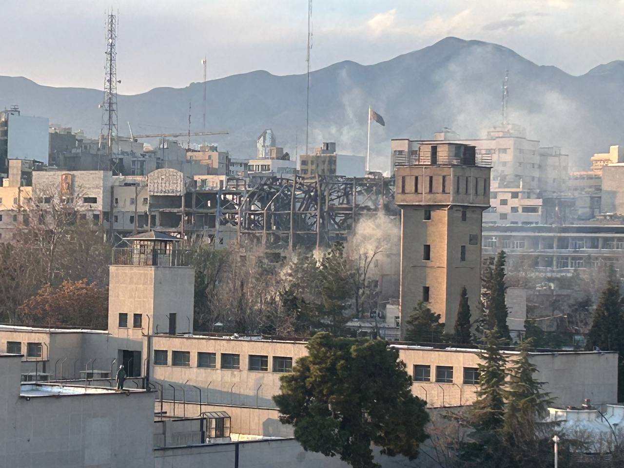 شنیده‌شدن صدای جنگنده و وقوع چند انفجار در تهران در صبح نخستین روز سال