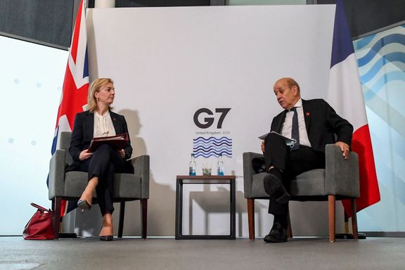 British and French foreign ministers at the G7 meeting on December 10.
