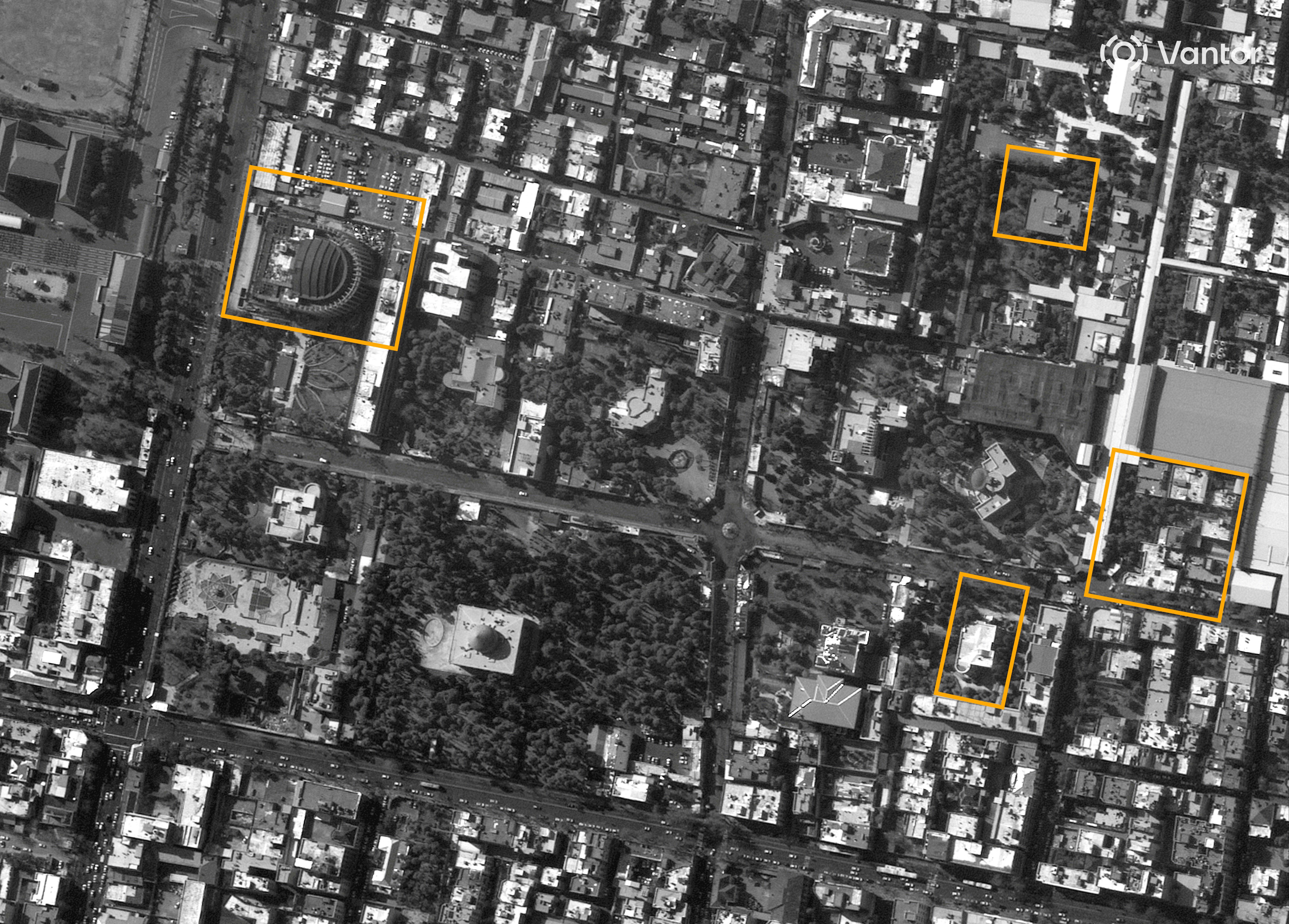 بیت رهبری و مجموعه ریاست‌جمهوری پیش از حمله، ۳ اسفند