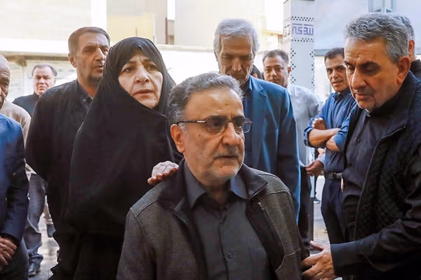 مصطفی تاجزاده: حکومت به خواست اکثریت ملت تن دهد و راه را برای توافق با آمریکا بگشاید