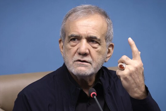 مسعود پزشکیان: آمریکا با مکانیسم ماشه به دنبال ایجاد نارضایتی داخلی است