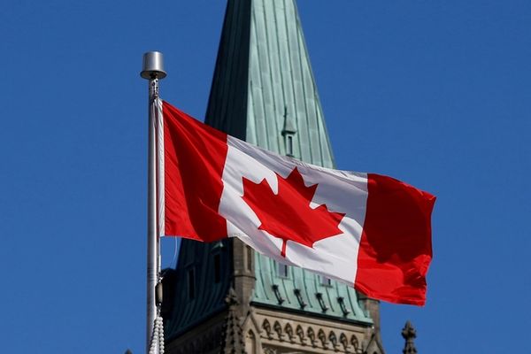 وزیر خارجه کانادا: یک شهروند کانادایی در ایران به دست نیروهای جمهوری اسلامی کشته شده است