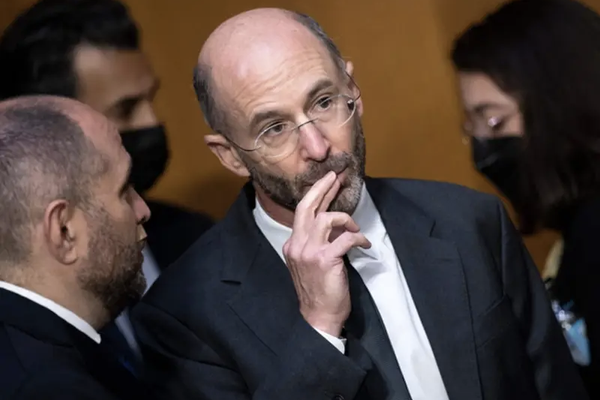 آغاز تحقیقات مشترک سنا و کنگره آمریکا در مورد ارتباط رابرت مالی با شبکه نفوذ ایران