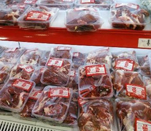 پس از سیب‌زمینی، گرانی شدید گوشت منجمد؛ معاون وزیر: توزیع آنلاین می‌کنیم