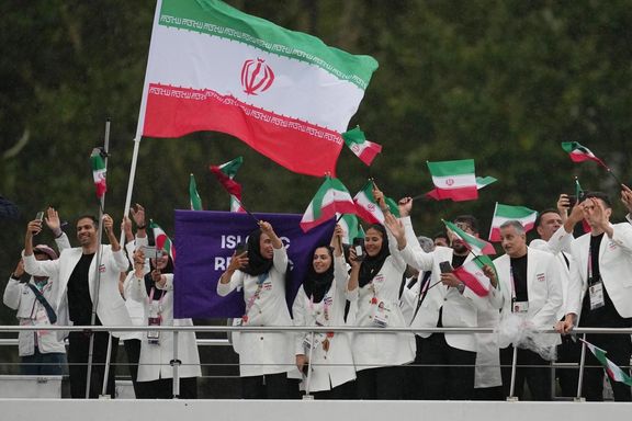 ورزشکاران ایران در المپیک پاریس با حجاب اجباری و لباسهای مورد انتقاد