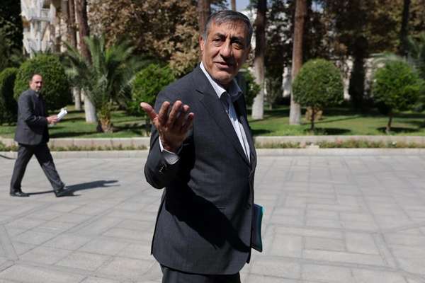 معاون اجرایی پزشکیان: افزایش قیمت بنزین برای مهار تورم انجام شد