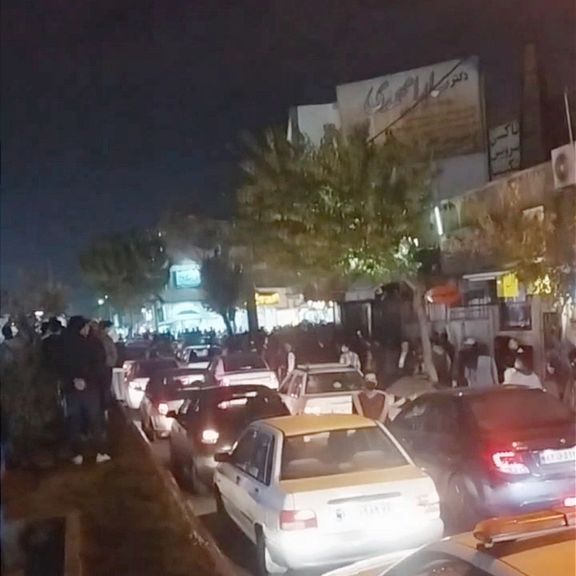 البلوشيات يشاركن في جمعة احتجاجات زاهدان.. وتجمعات ليلية في طهران وكرج