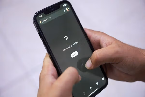 رسانه وابسته به سپاه: قطع اینترنت در زمان جنگ جزو لاینفک «حاکمیت ملی» است