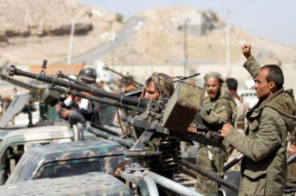 آمریکا: حوثیها یک کشتی یونان و یک کشتی عربستان را هدف قرار دادند