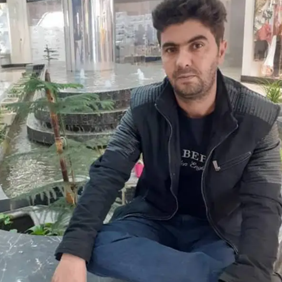 برادر دادخواه جمشید مختاری جونقانی: اصولگرایان و اصلاحطلبان میخواهند آزادی ما را بگیرند