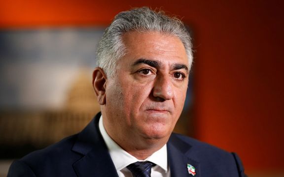 شاهزاده رضا پهلوی: قتل مهرجویی و همسرش نشانههایی از قتلهای حکومتی در خود دارد