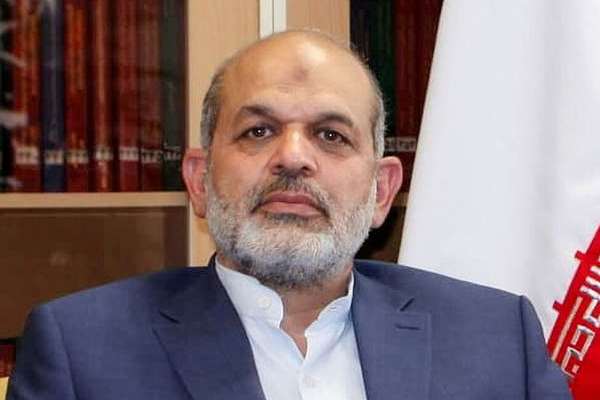 وزير داخلية إيران ينفي وقوع هجوم إسرائيلي على قاعدة صواريخ.. ويؤكد: الاهتزاز بسبب زلزال