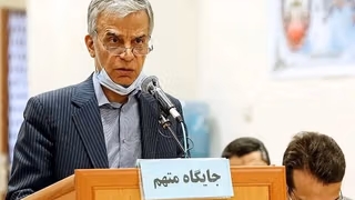 روایت آن مفسد اقتصادی که به خامنهای قرآن هدیه کرد