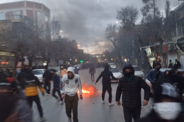 حمایت ورزشکاران از معترضان در پنجمین روز اعتراضات سراسری ایران