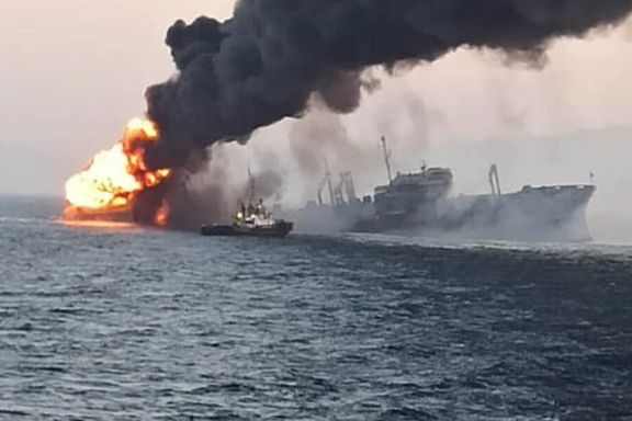 خبرگزاری آسوشیتدپرس از بروز آلودگی نفتی پس از غرق شدن ناو خارک خبر داد