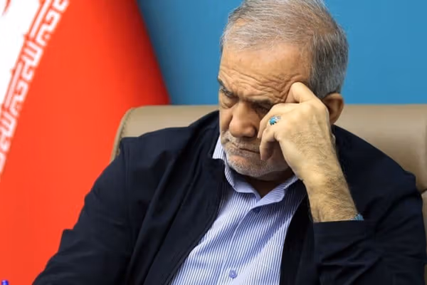 بنبست در پاستور و بحران در بیت؛ سپاه پاسداران کنترل کامل دولت را به دست گرفته است