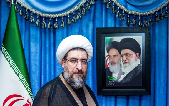 نماینده خامنهای در آذربایجان شرقی: سردمداران فمینیسم مردان هستند