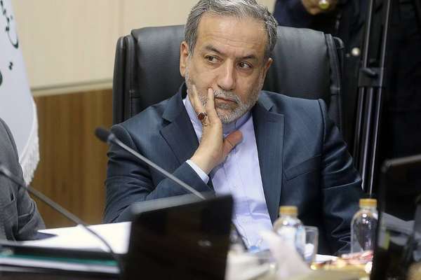 وزير الخارجية الإيراني: إنهاء الحرب مشروط بضمان عدم تكرار الهجوم ودفع تعويضات لطهران
