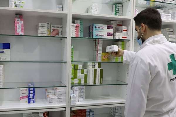 Drug prices jump up to 400% as shortages strain Iranian pharmacies