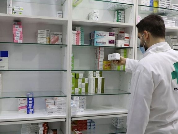 Drug prices jump up to 400% as shortages strain Iranian pharmacies