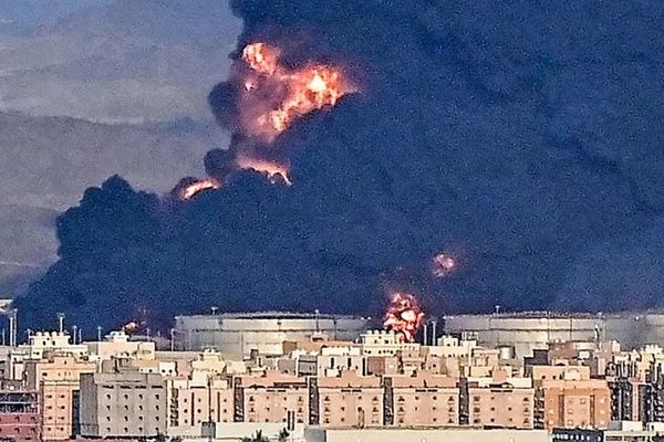 الولايات المتحدة والسعودية: هجوم الحوثيين على البنية التحتية المدنية يتم بدعم من إيران