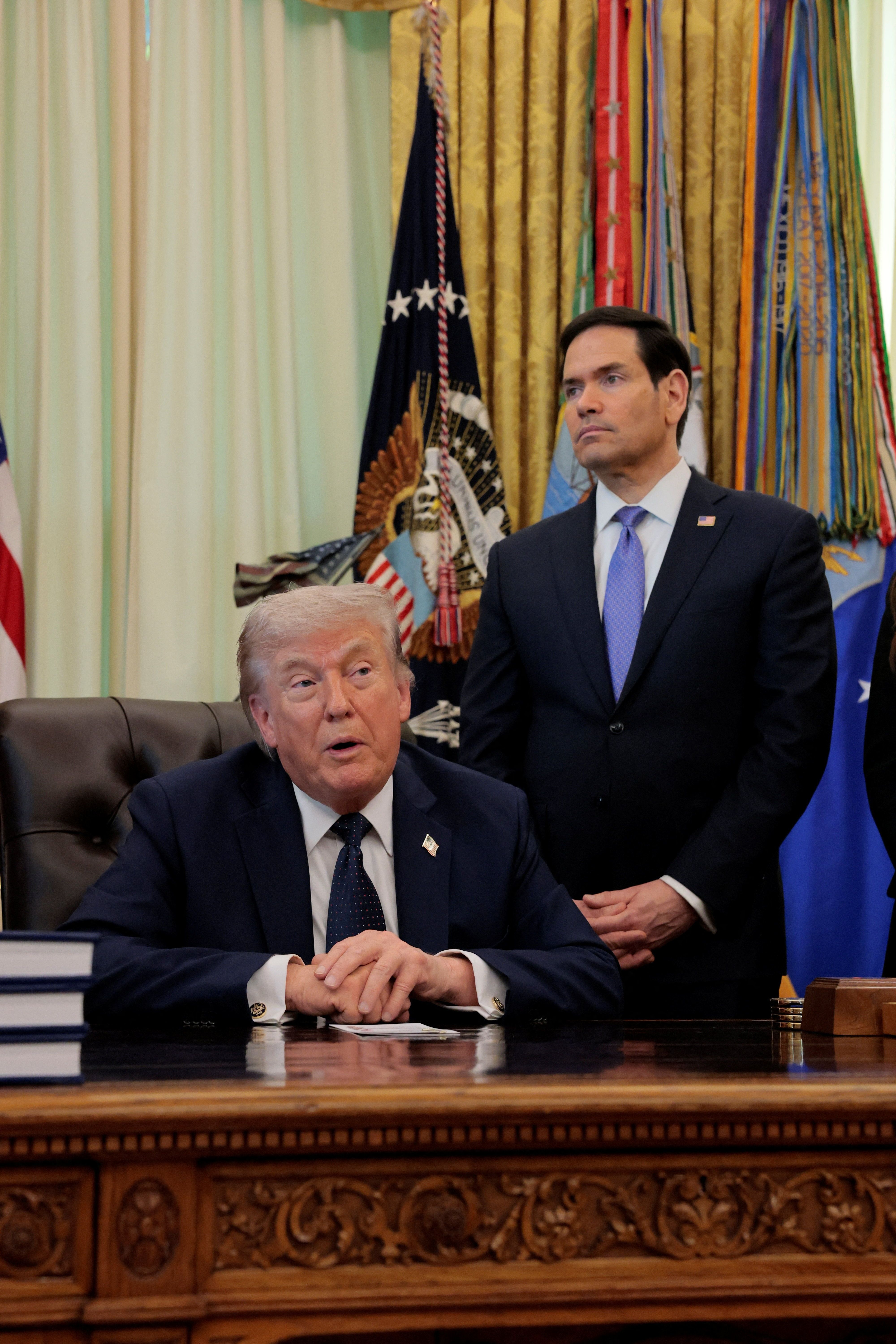 ترامپ: جمهوری اسلامی باید حمایت خود از گروه‌های نیابتی را متوقف کند