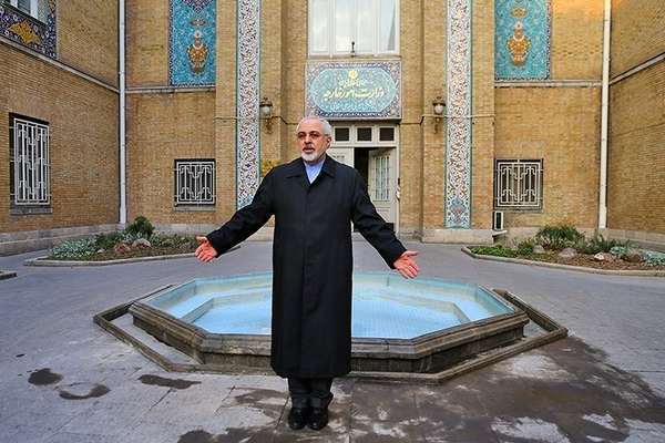 Ex-Iranian FM Hails Islamic Revolution Amid Mass Discontent