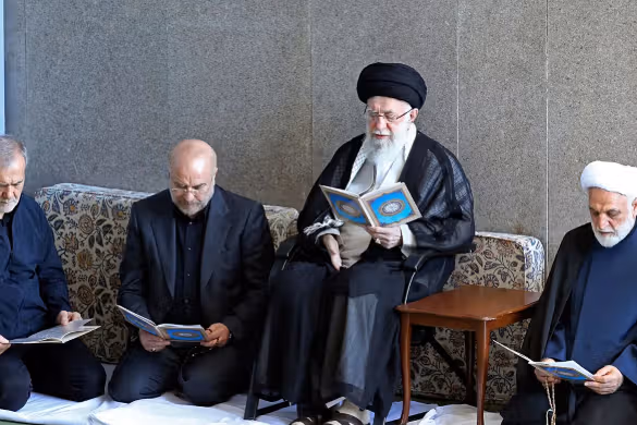 "ذا أتلانتيك": أربعة سيناريوهات مختلفة لهدف ترامب من الهجوم المحتمل على إيران