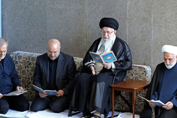 گزارش آتلانتیک از گزینههای ترامپ؛ حمله محدود، نابودی موشکی یا تغییر رژیم؟