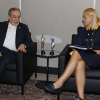 وزیر خارجه فنلاند اقدام صداوسیما در تار کردن پاهایش را بازتابی از وضعیت زنان ایران خواند