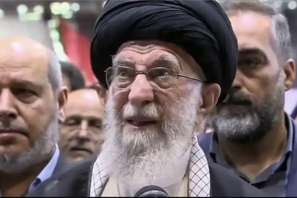 هل تستعد إسرائيل لقتل خامنئي وقادة الحرس الثوري الإيراني؟