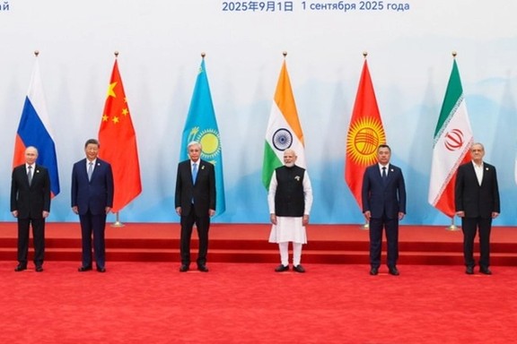 Leaders pose for a picture at Shanghai Cooperation Organization in Tianjin, China, September 1, 2025