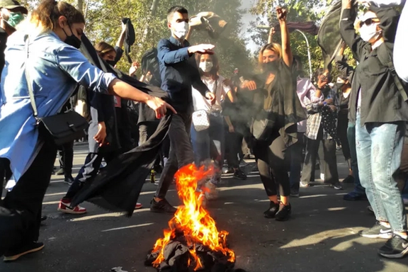 ادامه اعتراضات در شهرهای مختلف همزمان با صدور احکام سنگین علیه معترضان